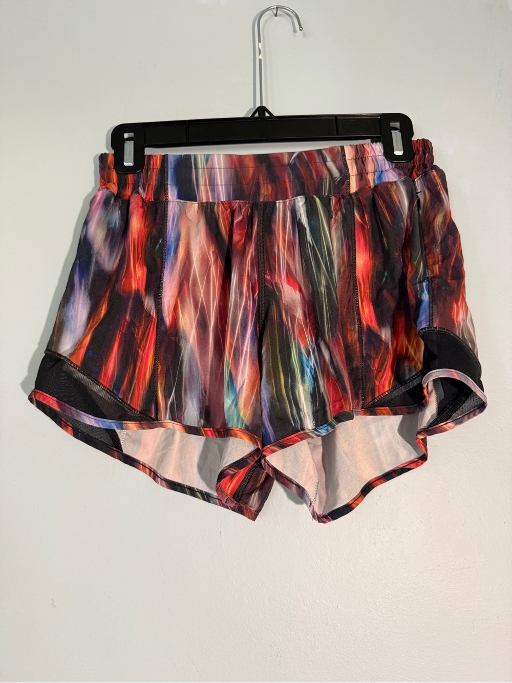 lululemon athletica Multicolor Abstract Stripe Athletic Shorts